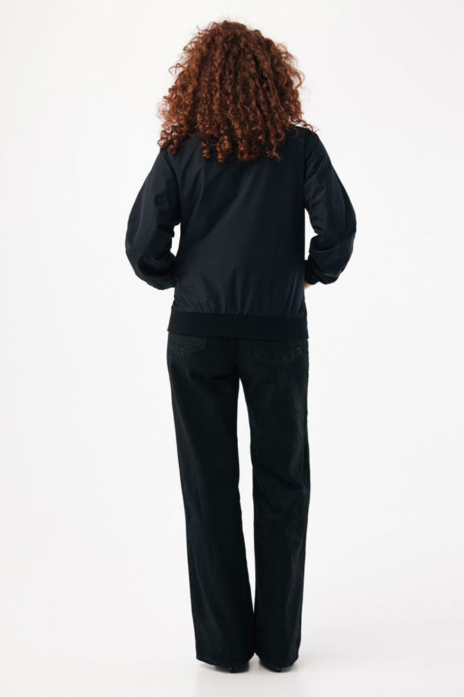 IQONIQ Odin Urban Jacke aus recyceltem Polyester