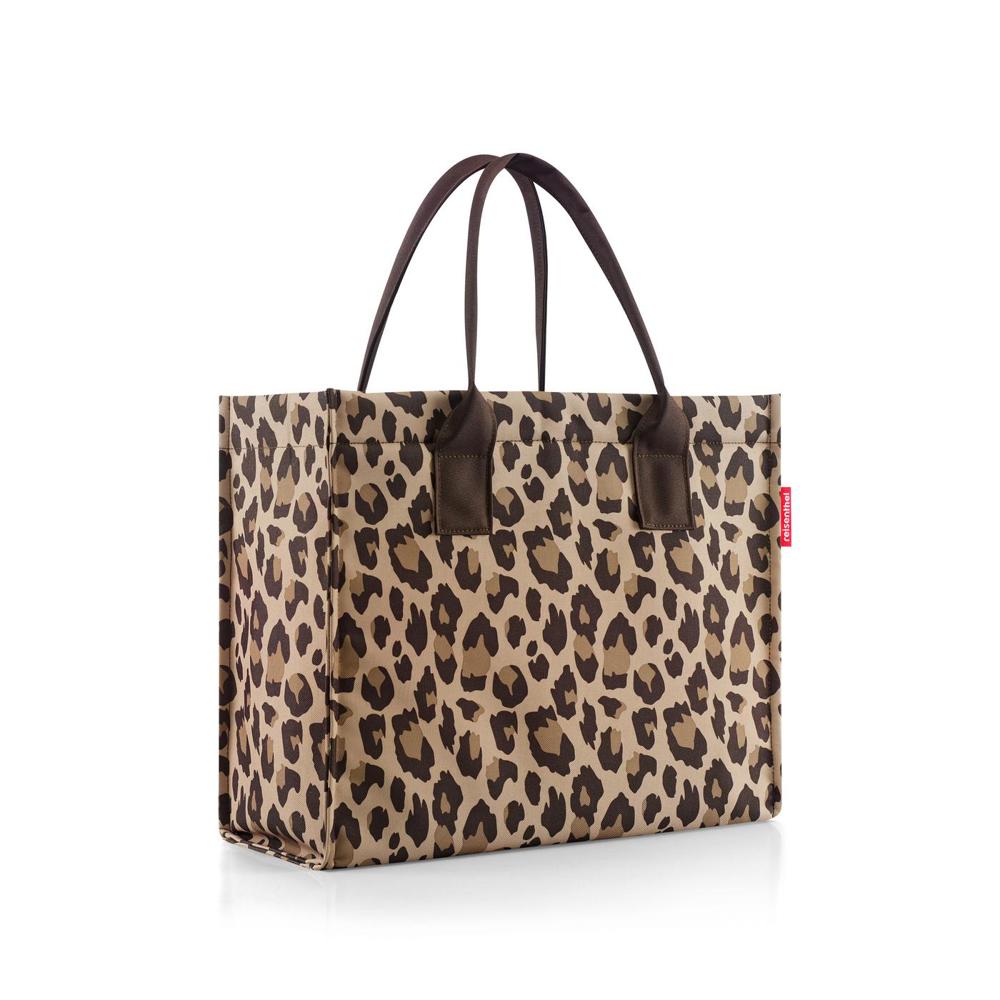 daily shopper - leo macchiato