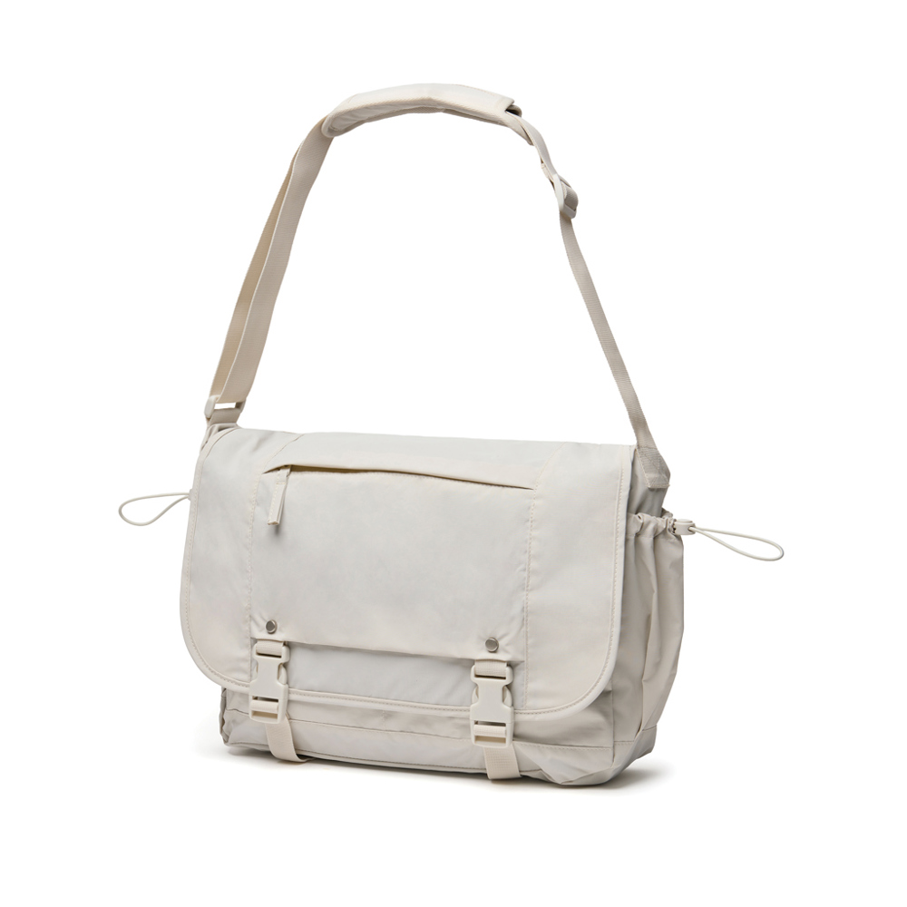 KENTO URBAN 15,6" Messenger aus RCS recyceltem Nylon