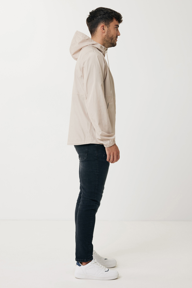 IQONIQ Logan Lightweight Jacke aus recyceltem Polyester