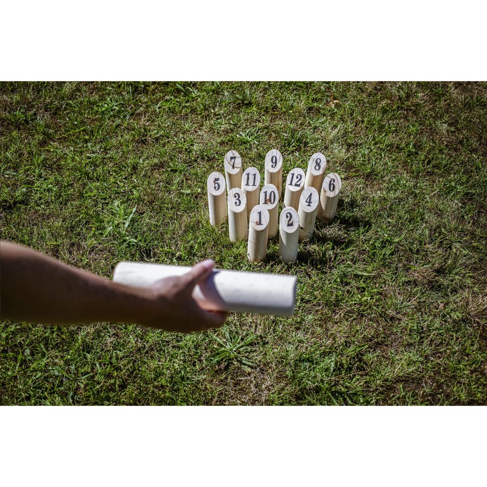 Finnish Throwing Game Spiel